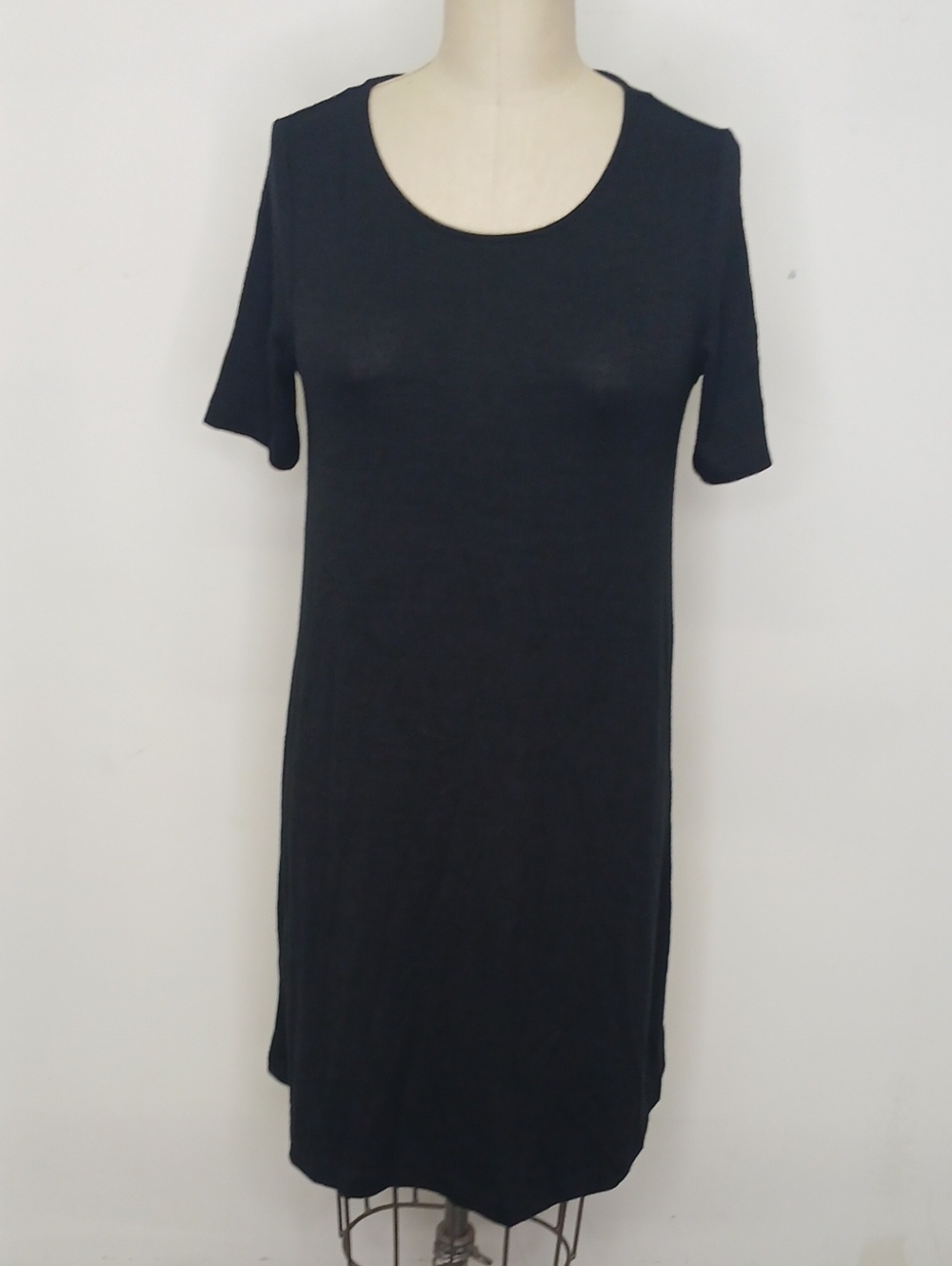 Gap Little Black Knit Dress / Size M